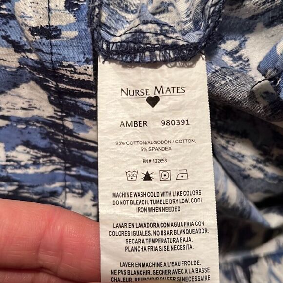 Nurse Mates Women's Blue Abstract Printed Short Sleeve Scrub Top - Picture 10 of 10